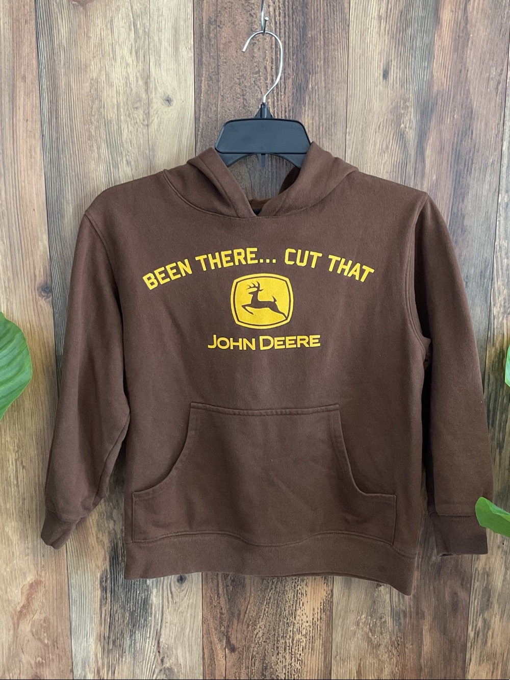 John Deere "Been There Cut That" Brown Hoodie Boys M 8-10    190B
